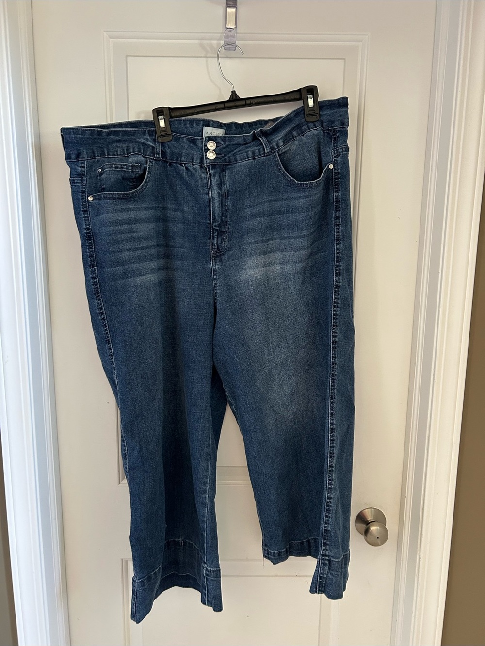 Women’s Dark Blue Stretch Denim Jeans ankle/cropped